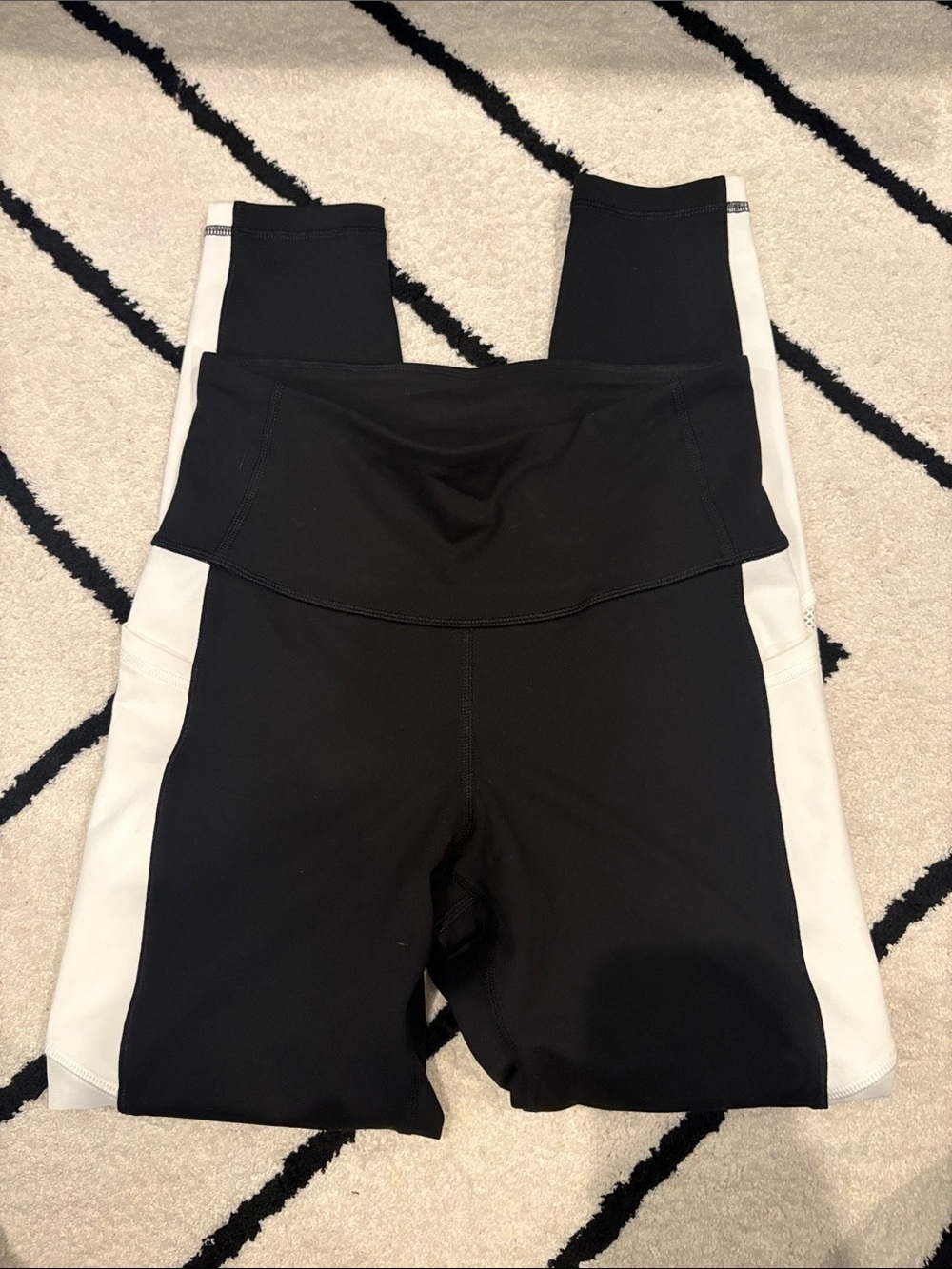 Old Navy Black and White Colorblock Leggings